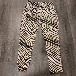 Zubaz Women’s NFL Green Bay Packers Football Leggings Size L